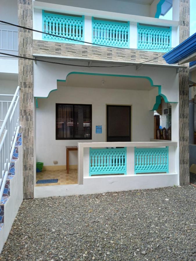 Rosita'S Cottages By The Road Moalboal Buitenkant foto